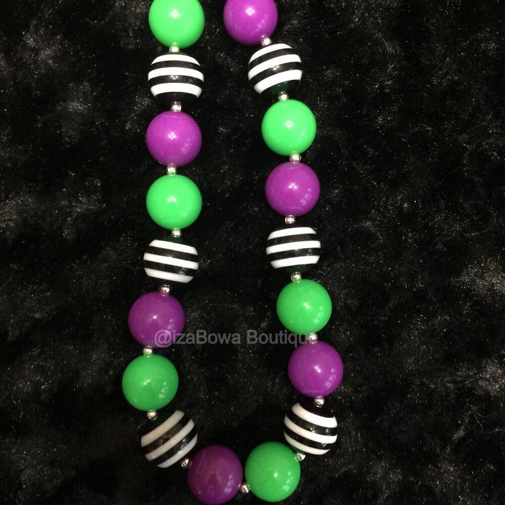 Neon Green, Purple & Black Stripe Chunky Bead Necklace    NK1204  Handmade NWT